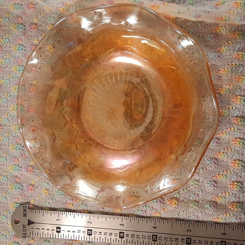 Peach carnaval glass sherbet bowl curved edges - Picture 5 of 5